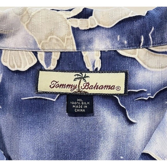 TOMMY BAHAMA SILK CAMP SHIRT XL BLUE PALM SHRIMP ALOHA Hawaiian Tropical - Picture 3 of 6